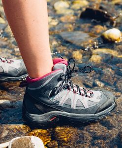 Czym kierować się przy wyborze damskich butów trekkingowych?