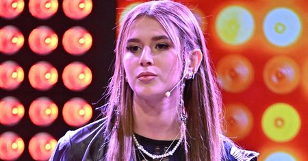 Roksana Węgiel nigdy nie była tak odważna! Wrzuciła zdjęcie, a fanka grzmi: "Przykro patrzeć!"
