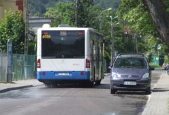 Zaatakował gazem łzawiącym, bo kierowca wymusił na nim pierwszeństwo