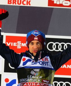 Historyczne zwycięstwo w Turnieju Czterech Skoczni. Kamil Stoch zarobił ponad 200 tys. zł