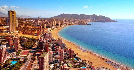 Costa Blanca - europejskie wybrzeże w amerykańskim stylu