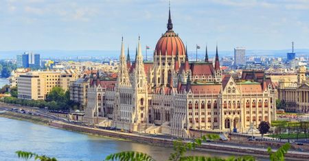 Parlament w Budapeszcie - najbardziej rozpoznawalny budynek Węgier
