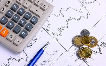 JP Morgan obniżył prognozę deficytu obrotów w Polsce