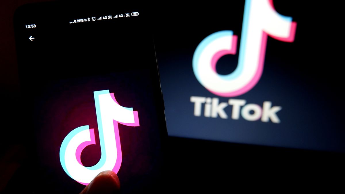 TikTok ma problem z treściami propagującymi ISIS. Ale nie tylko on. 