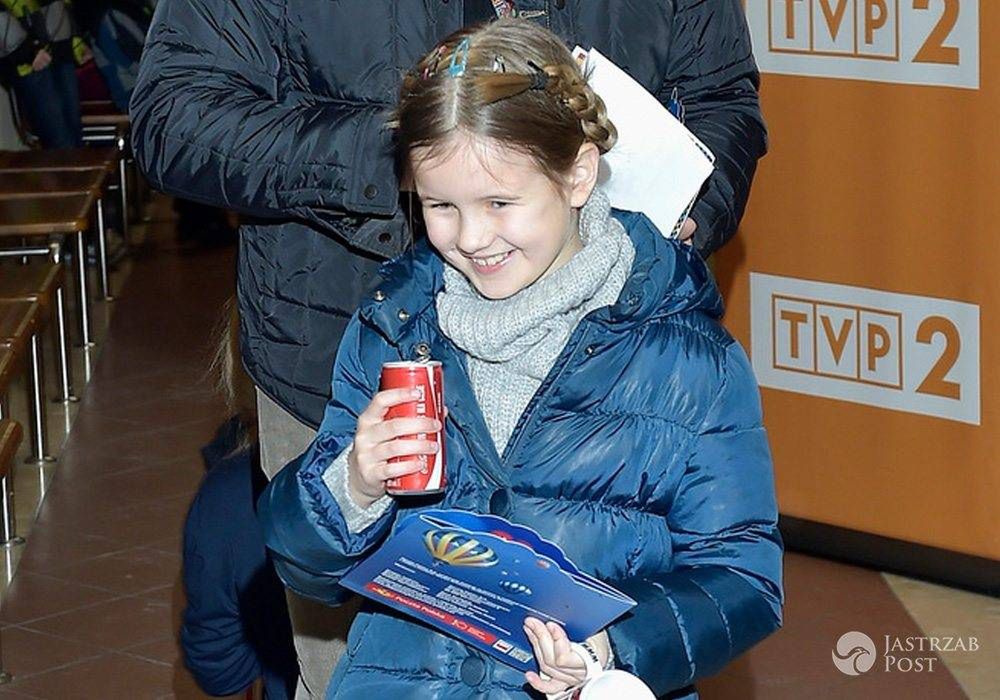 Lena - córka Tomasza Karolaka i Violi Kołakowskiej