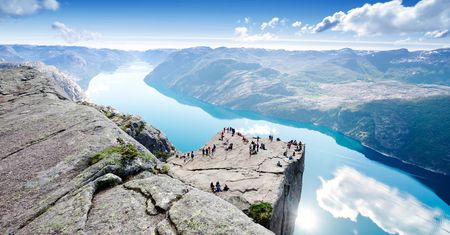 Preikestolen - najwspanialszy taras widowiskowy świata może wkrótce przestać istnieć