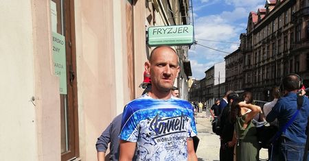 Dramatyczna relacja z Bytomia. "Próbowaliśmy reanimować matkę dziewczynek"