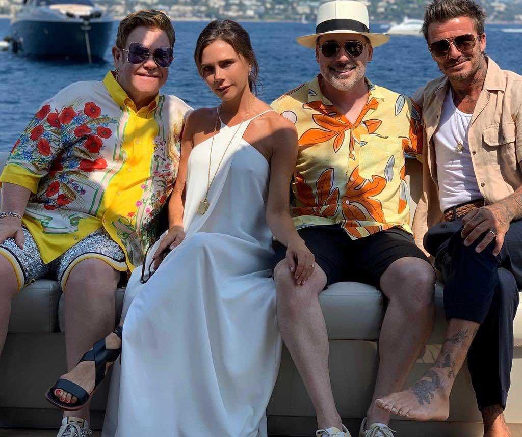Beckhamowie na wakacjach u Eltona Johna