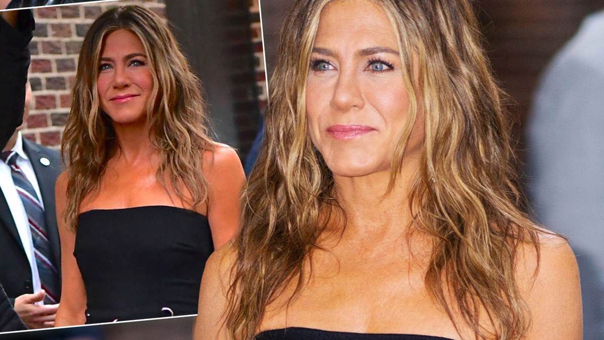 Jennifer Aniston w luksusowych sandałkach pomyka przez ulicę. Wiedzieliście, że ma na stopie tak ogromny tatuaż?