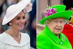 Kate Middleton i królowa Elżbieta na paradzie