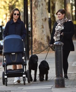 Pippa Middleton na spacerze z synkiem. Dała się przyłapać paparazzi