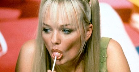 Emma ze Spice Girls wraca do gry! Nie tylko jej fryzura uległa sporej zmianie! Baby Spice nieźle schudła!