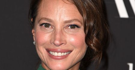 Christy Turlington nie walczy z upływającym czasem. Supermodelka ma już 50 lat