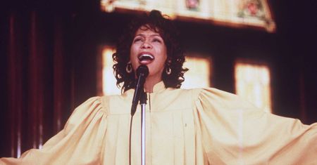 Matka Whitney Houston przerwała milczenie. Padły smutne słowa na temat molestowania gwiazdy