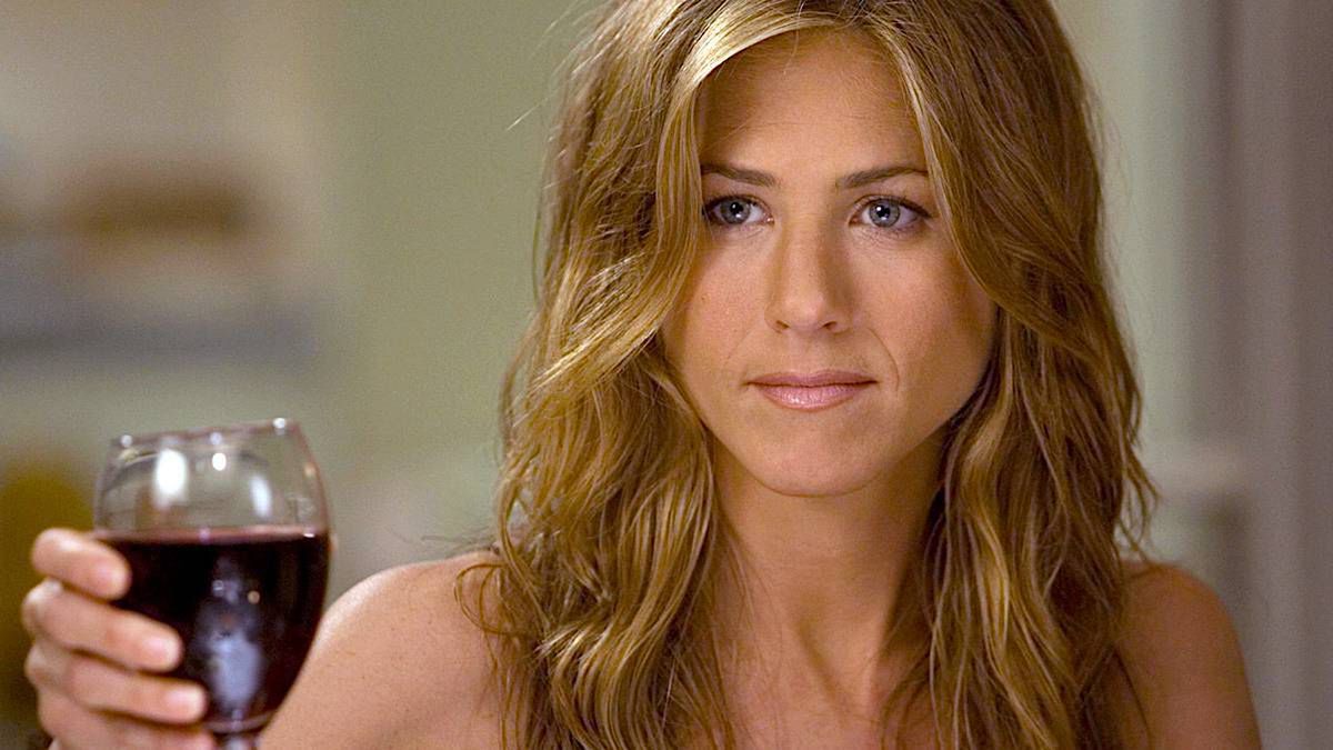 Jennifer Aniston z winem