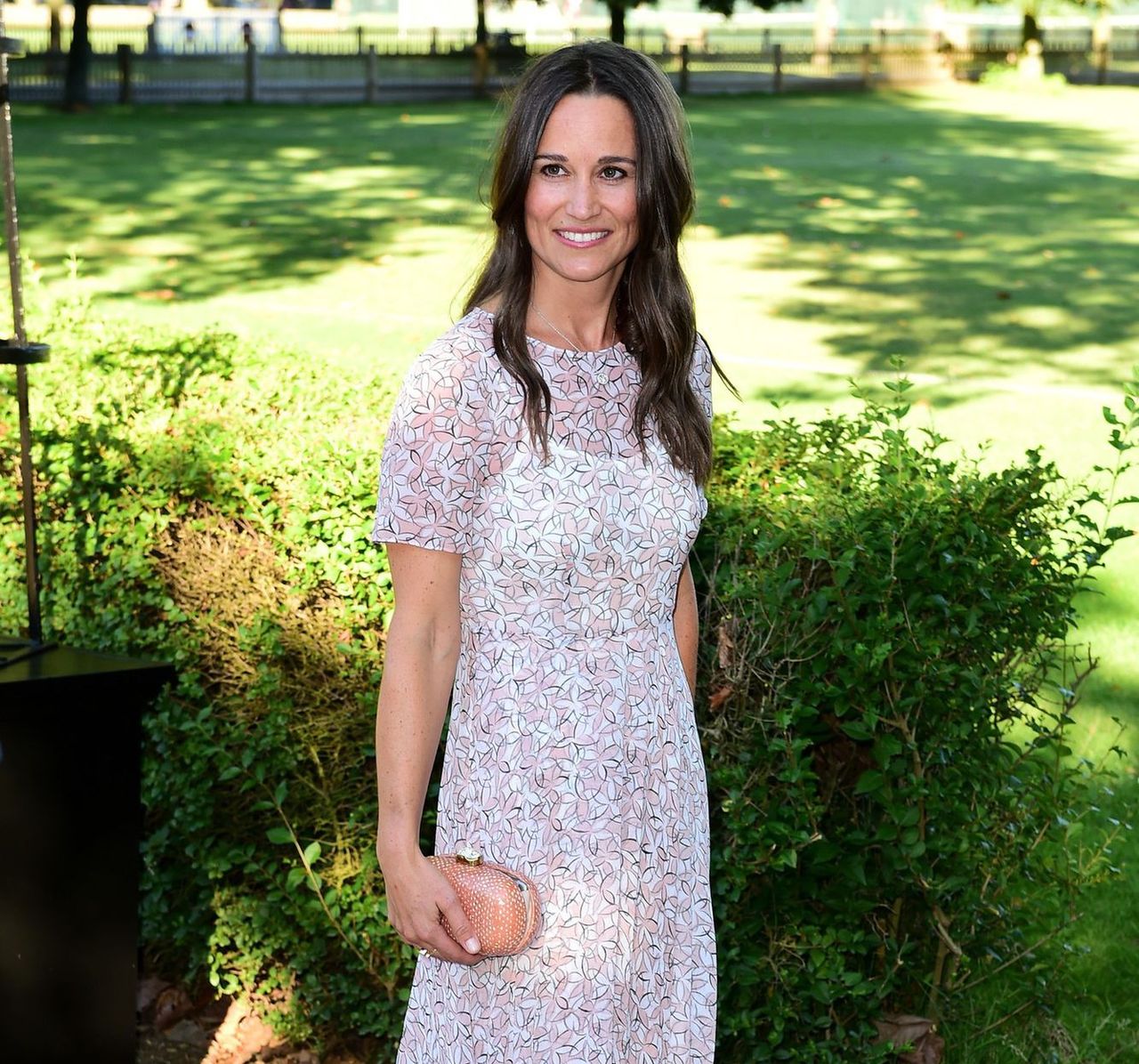 Pippa Middleton w kreacji L.K.Bennett