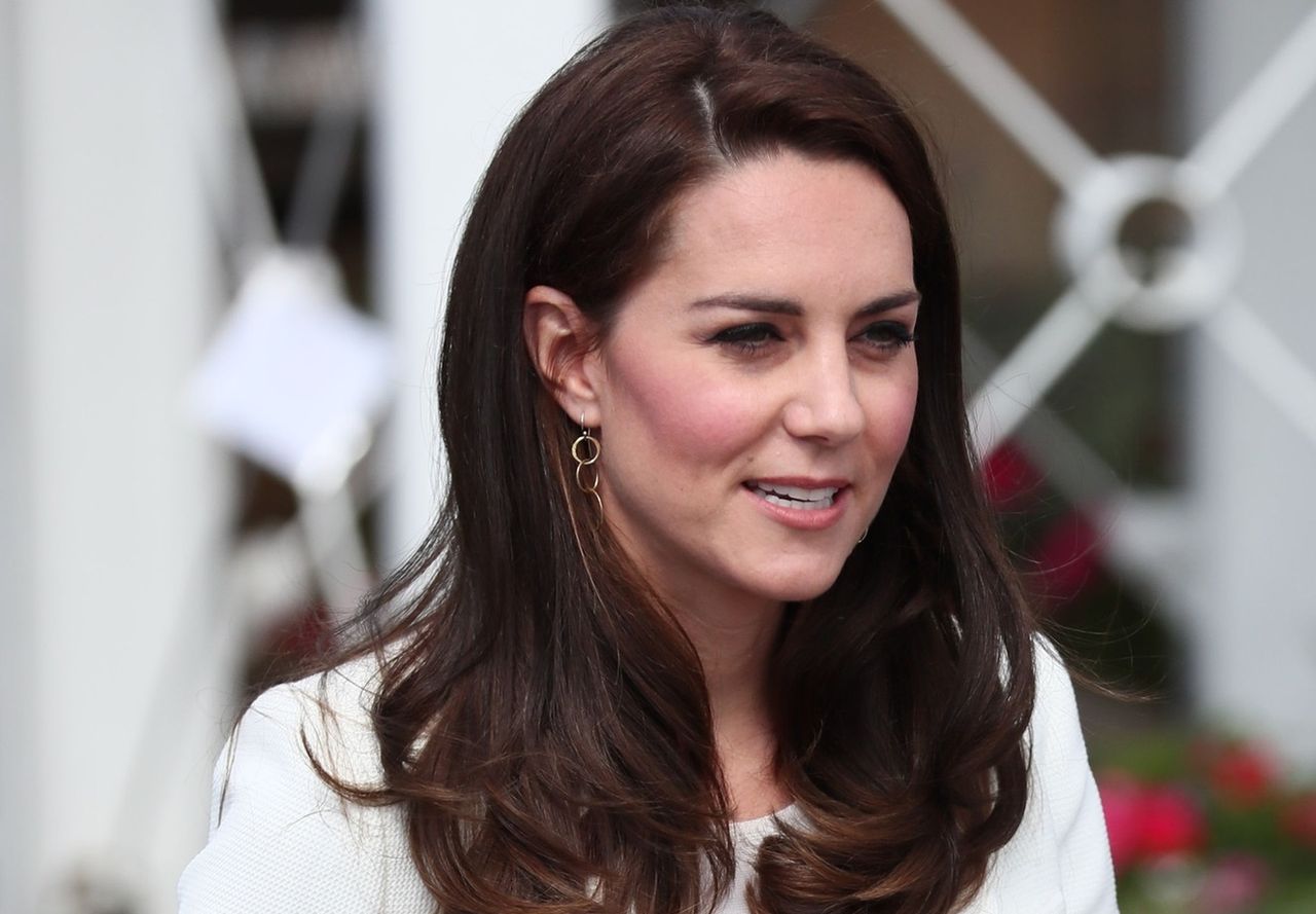 LOOK OF THE DAY: Kate Middleton w marynarskim stylu