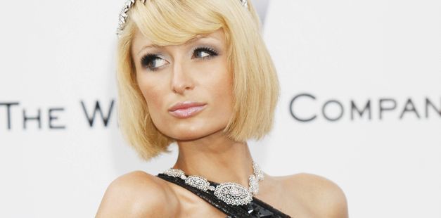 Paris Hilton i Lindsay Lohan walczą o milion