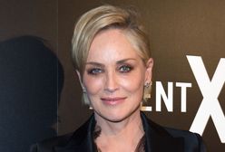 Odsłonięty biust Sharon Stone na premierze serialu "Agent X"