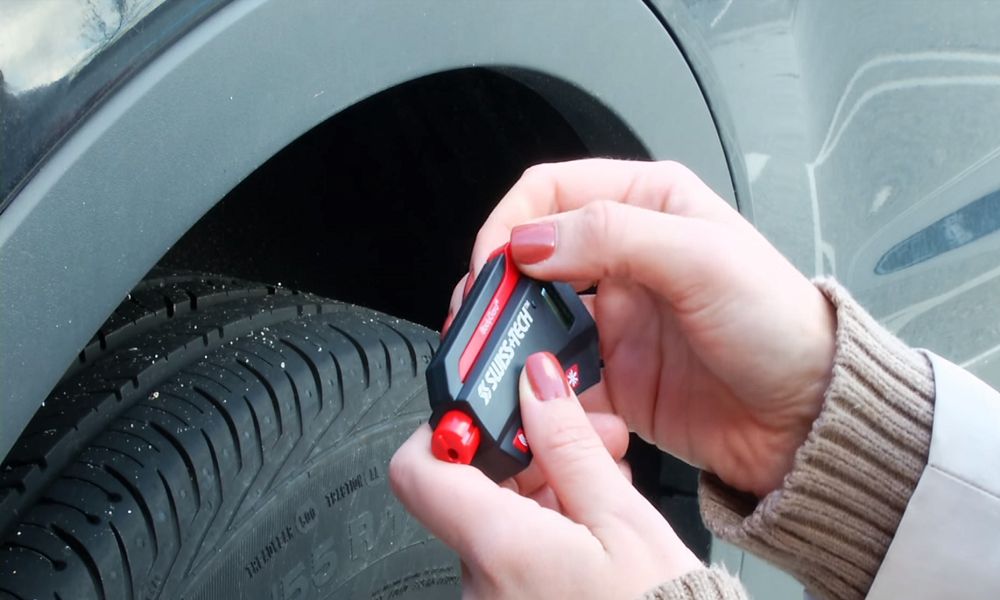 Świąteczny upominek dla kierowcy. Pomysły na nietypowe prezenty