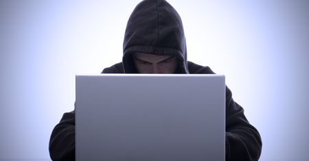 Nietypowa cenzura internetu w Izraelu: pornograficzne strony tylko dla tych, którzy poproszą