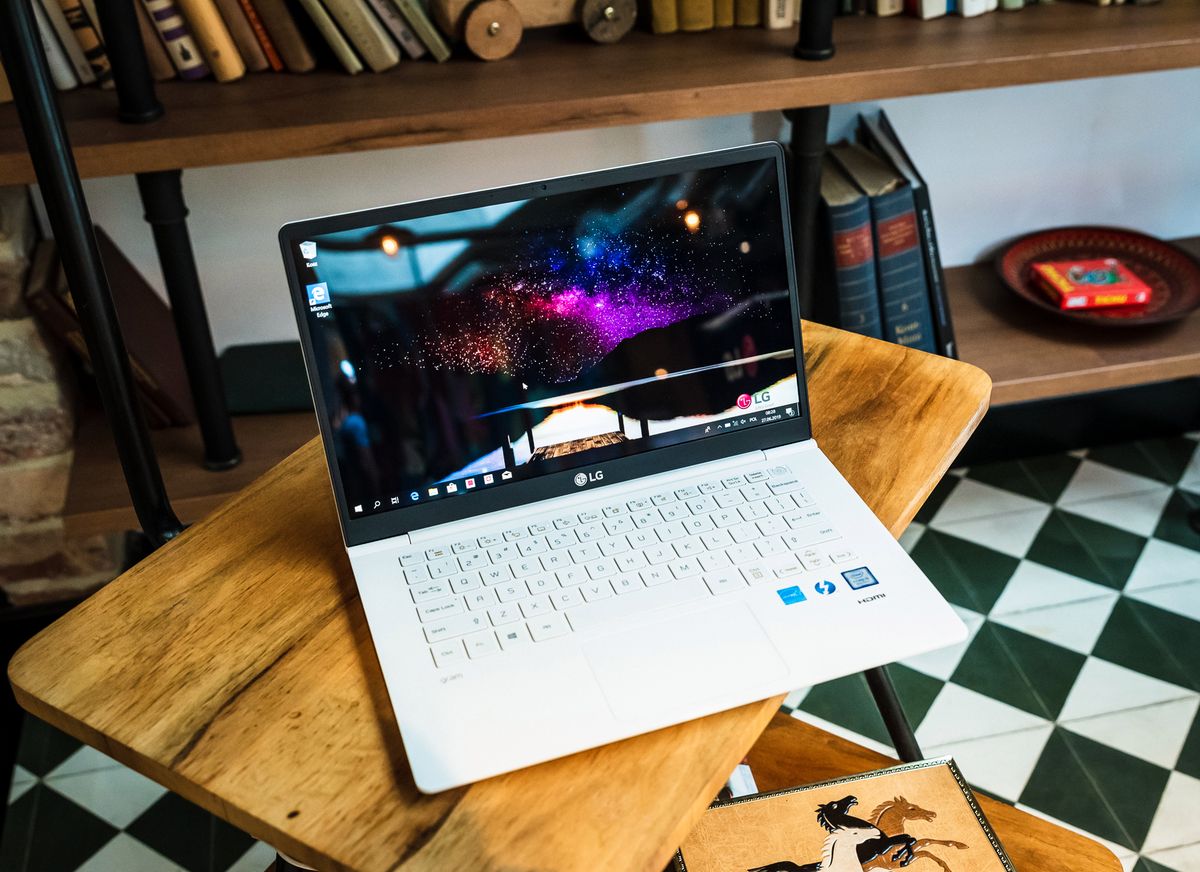 LG gram – pierwsze spotkanie z najlżejszym laptopem świata