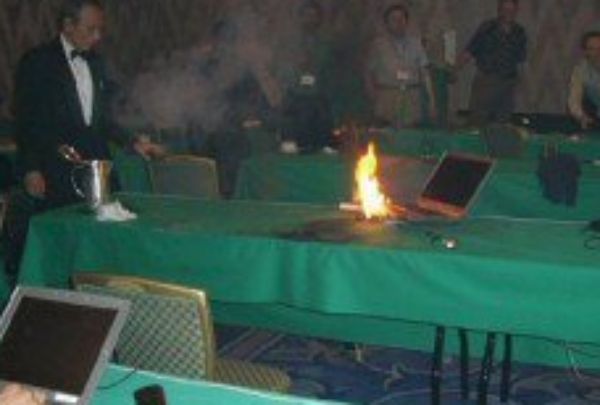 Wybuchające baterie. Wpadek było znacznie więcej