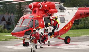 Akcja TOPR w jaskini Wielkiej Śnieżnej. "Obawiamy się o ich życie"