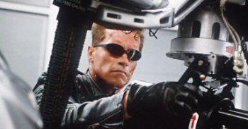 Schwarzenegger na sprzedaż