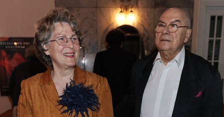 Partner Santor leczy się po operacji serca. Gwiazda nie wróciła do domu, wolała z nim zostać