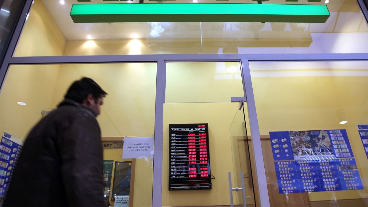 Inwestorzy koncentrują się na skutkach wyroku TSUE.