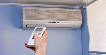 Montaż klimatyzatora typu split. Na co zwrócić uwagę?