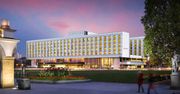 Sofitel Victoria – luksus i biały koń w sali balowej