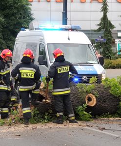 Niszczycielskie burze przeszły nad Polską. 1 osoba nie żyje, 10 jest rannych
