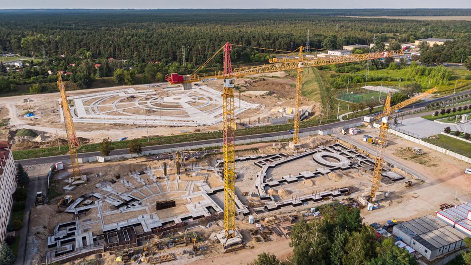 Toruń. O. Tadeusz Rydzyk może być dumny z błyskawicznego postępu prac