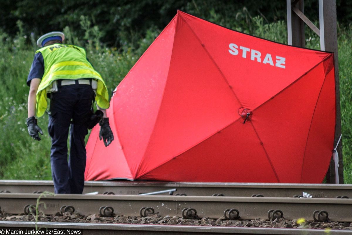 Grodzisk Mazowiecki. Tragedia na torach. Pociąg potrącił dwóch pracowników PKP