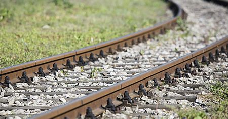 Głuchołazy. Śmiertelne potrącenie rowerzysty przez pociąg
