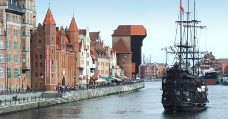 Gotyk na dotyk czy stolica polskiej piosenki? Rozpoznaj miasta po ich hasłach promocyjnych!