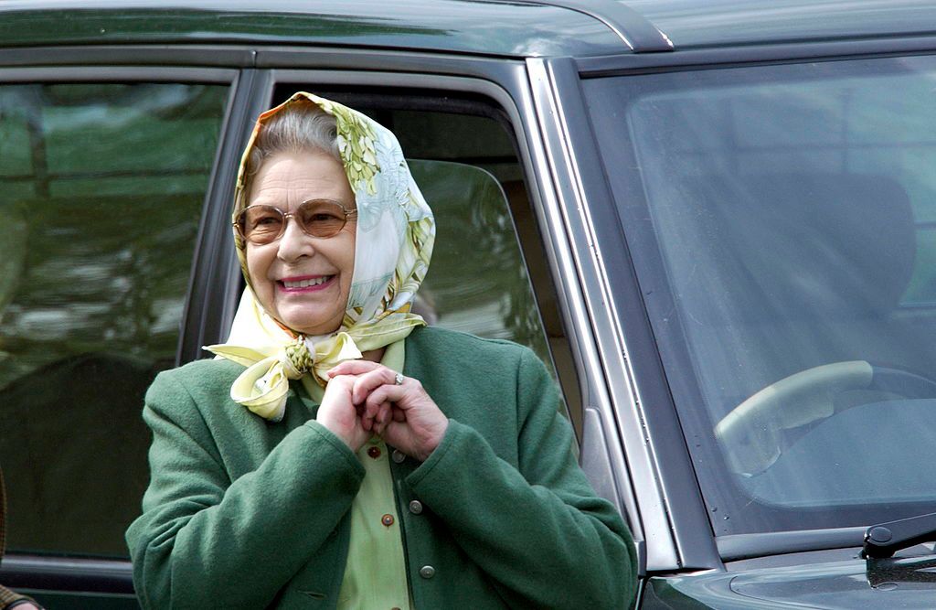 Turyści nie rozpoznali Elżbiety II. Królowa wybrnęła koncertowo