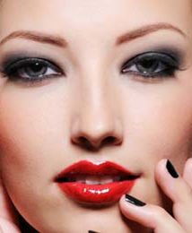 Jesteś ładna? Masz większe szanse na sukces!