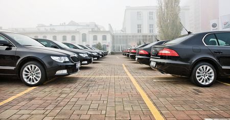 Leasing najczęściej od dealera