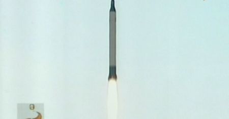 Iran dokonał pomyślnej próby rakiety średniego zasięgu