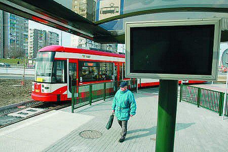 Satelita będzie śledził autobusy i tramwaje