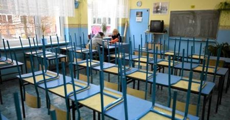 Uczniowie mają wolne, ale nauczyciele mogą iść do pracy