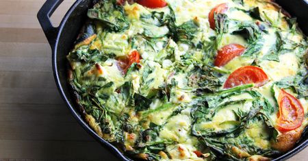 Przepisy na dania z jajek. Muffiny jajeczne i frittata
