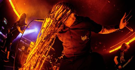 Polscy metalowcy zgwałcili fankę po koncercie? Nowe szczegóły w sprawie Decapitated
