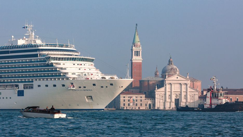 Statek Costa Luminosa wypłynie w rejs 5 stycznia 2019 r. z portu w Wenecji