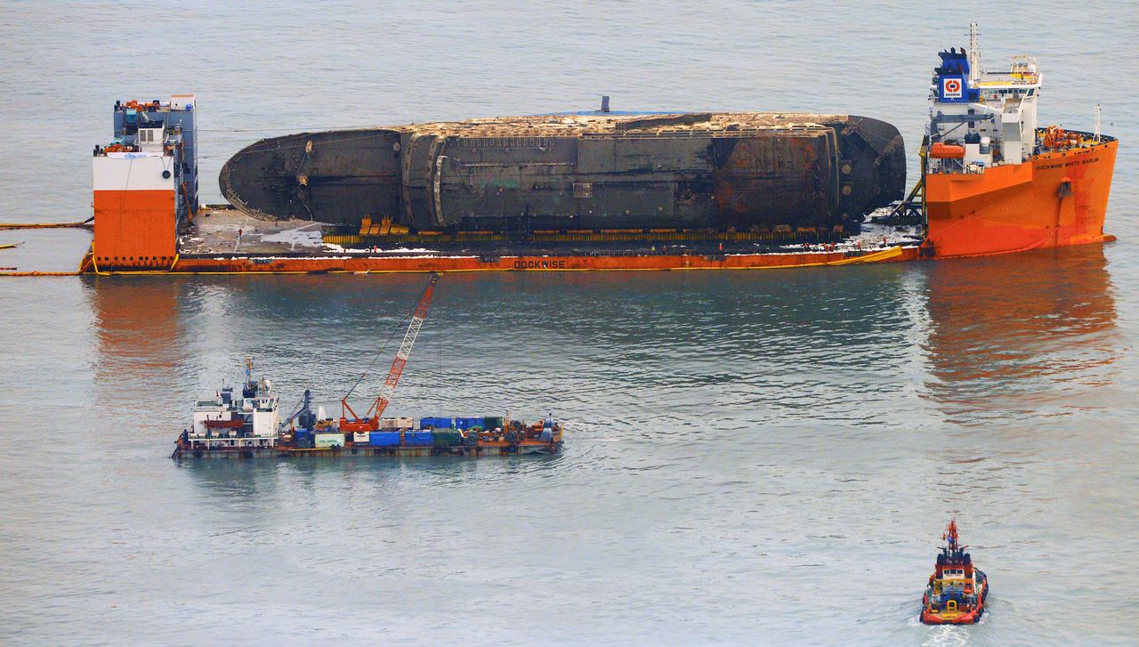 Korea Południowa: znaleziono szczątki ofiar katastrofy promu Sewol