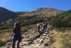 Szturm turystów na Tatry. W góry wróciło lato