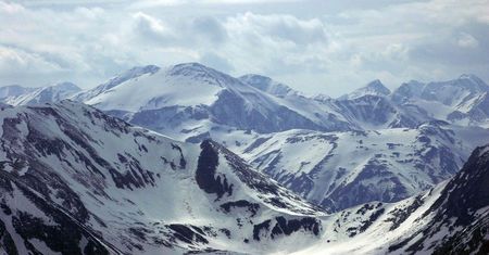 Tatry: TOPR ostrzega - czwarty stopień zagrożenia lawinowego